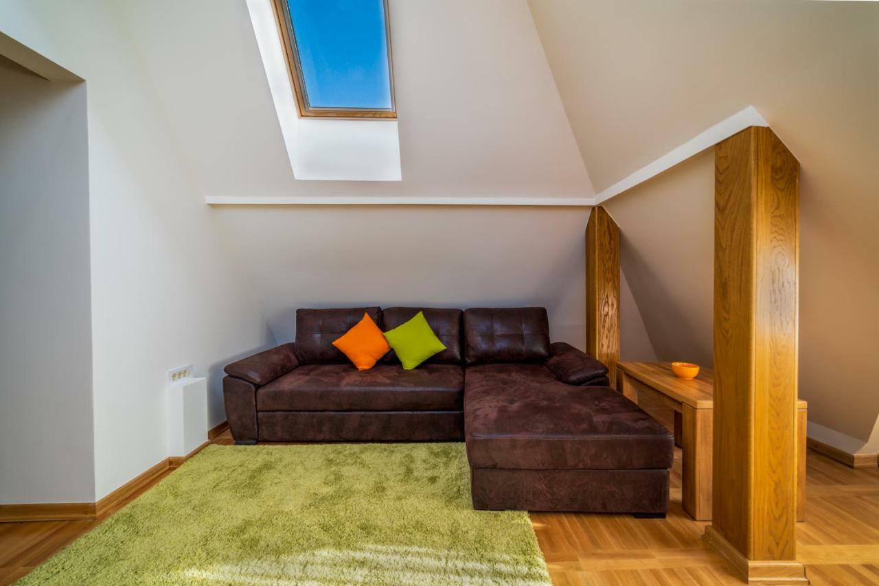 Vila Valentina Zlatibor Luaran gambar
